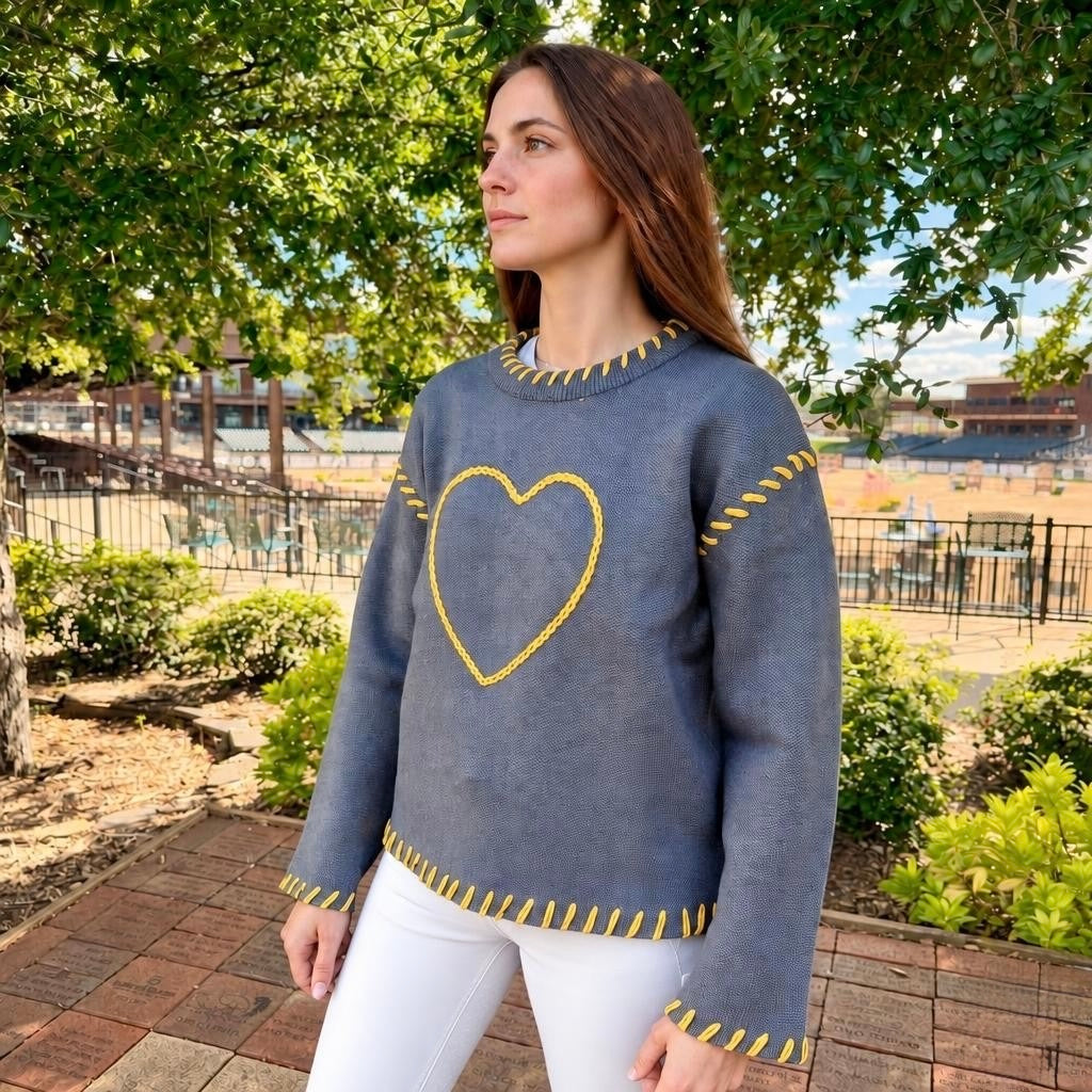 Ala Whipstitch Heart Sweater