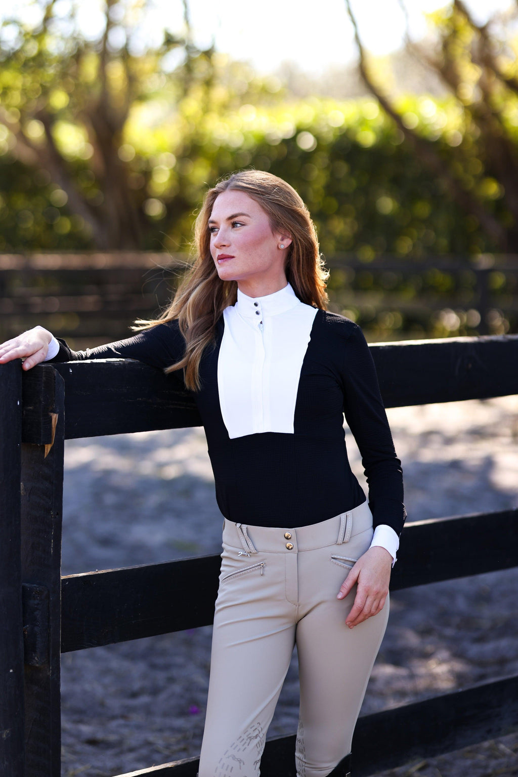 Smooch equestrian show shirt made from waffle fabric, combining style and comfort for competitive riders